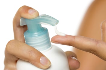 El secreto detrás de una marca exitosa: ¿por qué la uniformidad de tus envases de plástico es fundamental?